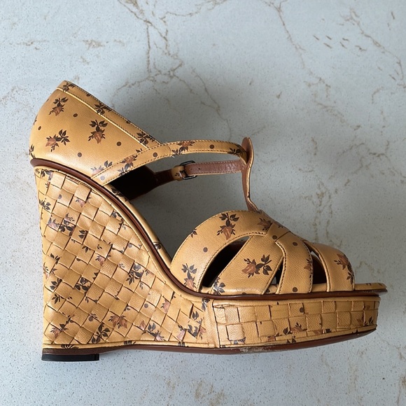 Bottega Veneta Floral Intrecciato Wedge Sandals - Picture 7 of 16